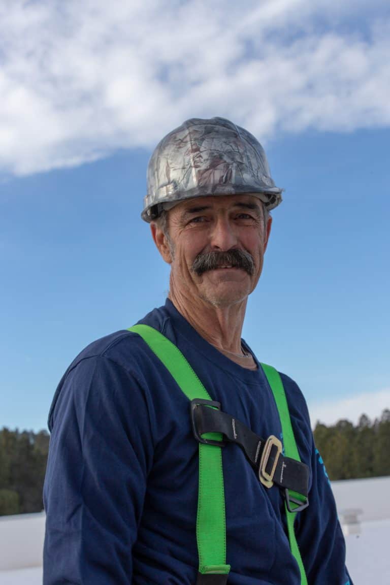 owner of noahs ark roofing and sheet metal